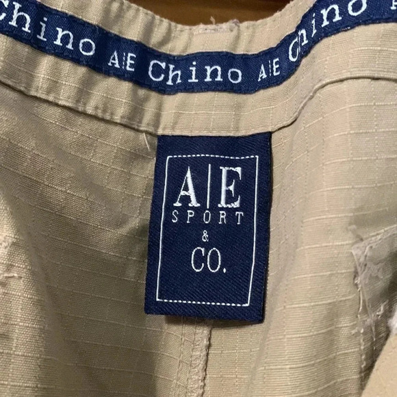 AE shorts Sz 22 - Picture 5 of 8